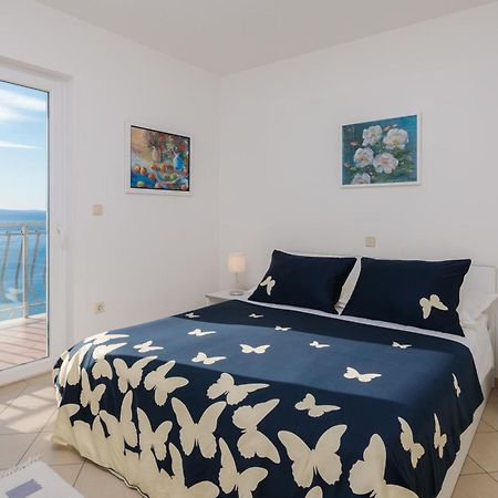 Beach Penthouse Diamond オミシュ 部屋 写真